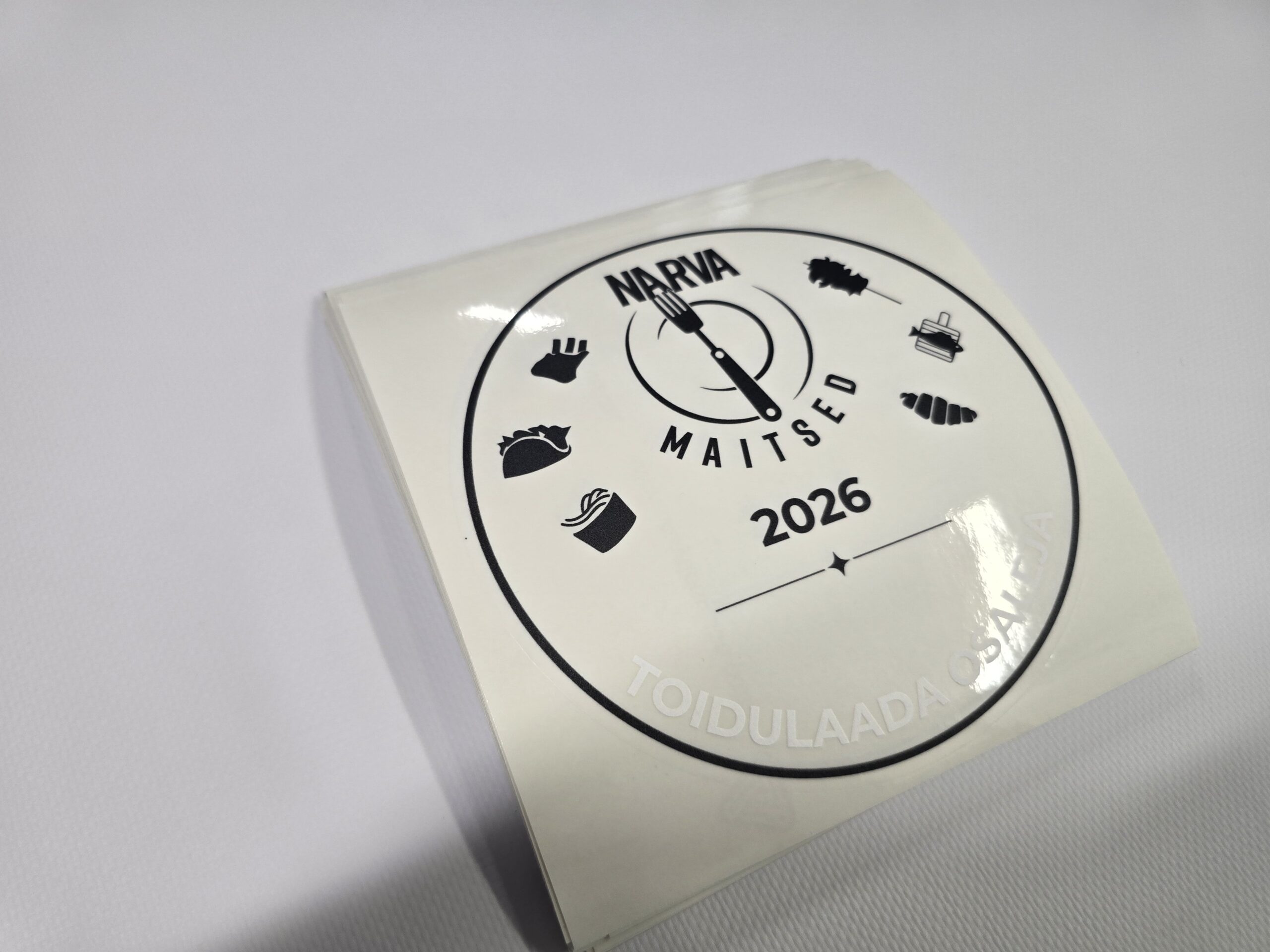 Round transparent stickers